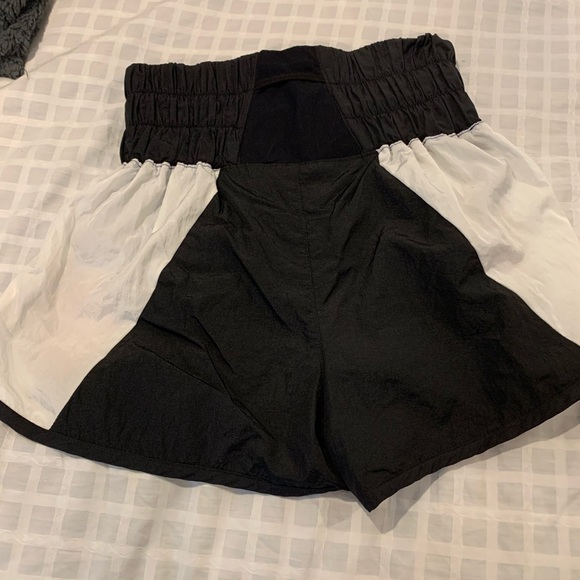 EUC “The Way Home” Free people shorts Sz S - Picture 7 of 9